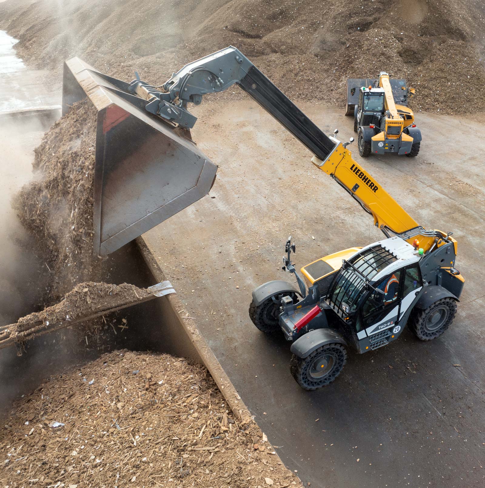 Liebherr Waste Telehandlers For Hire